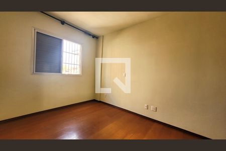 Apartamento à venda com 76m², 3 quartos e 1 vaga Apartamento à venda com 76m², 3 quartos e 1 vagaQuarto2