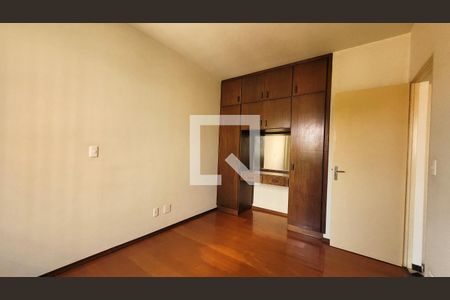 Apartamento à venda com 76m², 3 quartos e 1 vaga Apartamento à venda com 76m², 3 quartos e 1 vagaQuarto2