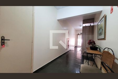 Apartamento à venda com 76m², 3 quartos e 1 vaga Apartamento à venda com 76m², 3 quartos e 1 vagaHall de entrada