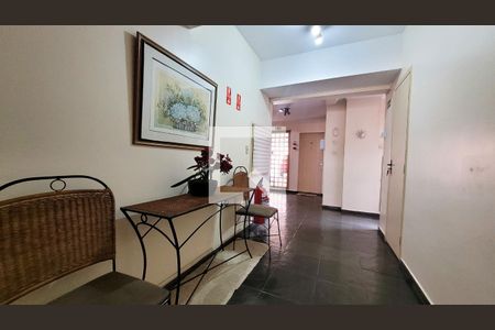 Apartamento à venda com 76m², 3 quartos e 1 vaga Apartamento à venda com 76m², 3 quartos e 1 vagaHall de entrada