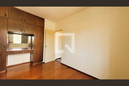 Apartamento à venda com 76m², 3 quartos e 1 vaga Apartamento à venda com 76m², 3 quartos e 1 vagaQuarto2