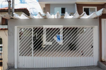 Casa à venda com 140m², 3 quartos e 2 vagasFachada