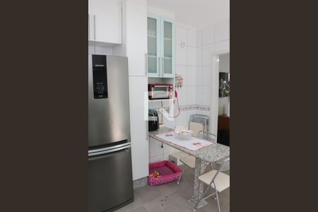 Casa à venda com 140m², 3 quartos e 2 vagasCozinha