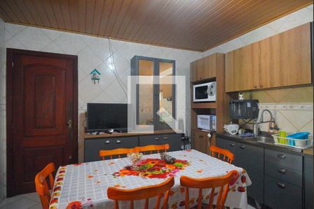 Casa à venda com 147m², 3 quartos e 2 vagasCozinha