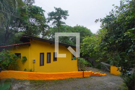 Sala - Vista de casa de condomínio para alugar com 1 quarto, 35m² em Itacorubi, Florianópolis