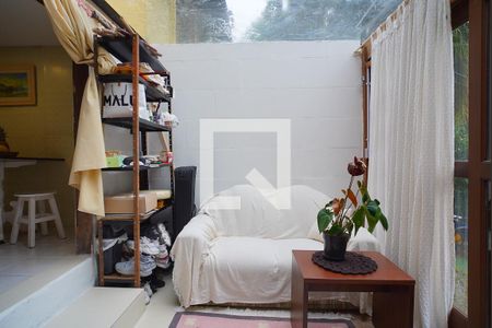 Sala de casa de condomínio para alugar com 1 quarto, 35m² em Itacorubi, Florianópolis