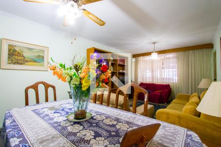 Sala de casa à venda com 3 quartos, 180m² em Vila Gilda, Santo André