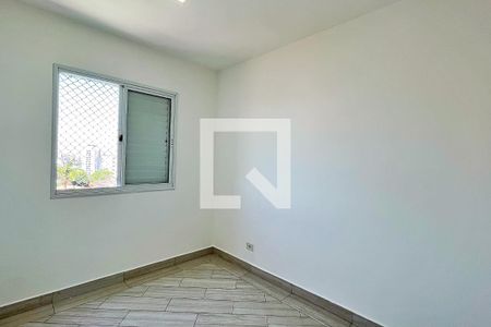 Quarto de apartamento à venda com 2 quartos, 61m² em Vila Galvão, Guarulhos