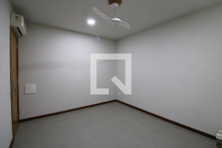 Casa de condomínio à venda com 189m², 4 quartos e 3 vagasQuarto 3