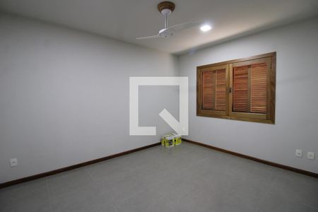 Casa de condomínio à venda com 189m², 4 quartos e 3 vagasQuarto 3