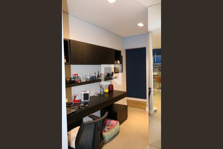 Apartamento à venda com 130m², 3 quartos e 3 vagasCorredor