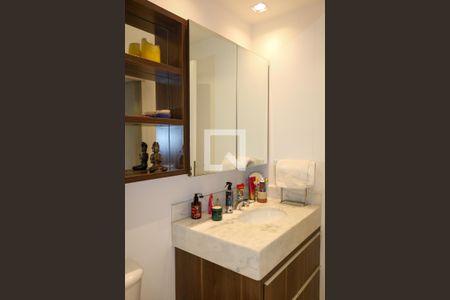 Apartamento à venda com 130m², 3 quartos e 3 vagasSuíte 1 Banheiro