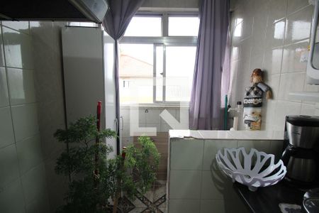 Apartamento para alugar com 58m², 2 quartos e sem vagaCozinha e Área de Serviço