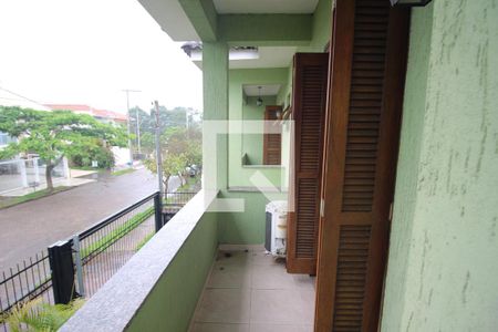 Casa à venda com 174m², 3 quartos e 2 vagas Casa à venda com 174m², 3 quartos e 2 vagasSacada do Quarto 1