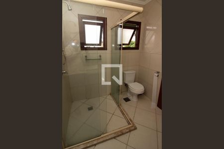 Casa à venda com 174m², 3 quartos e 2 vagas Casa à venda com 174m², 3 quartos e 2 vagasBanheiro da Suíte