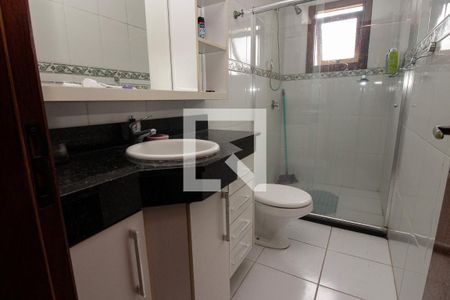 Casa à venda com 174m², 3 quartos e 2 vagas Casa à venda com 174m², 3 quartos e 2 vagasBanheiro Social