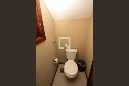 Casa à venda com 174m², 3 quartos e 2 vagas Casa à venda com 174m², 3 quartos e 2 vagasLavabo