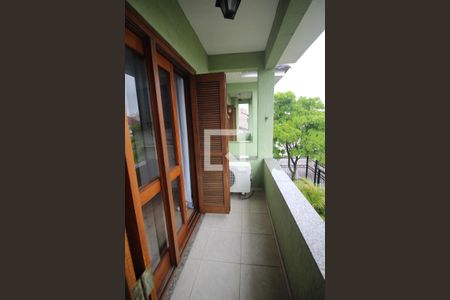 Casa à venda com 174m², 3 quartos e 2 vagas Casa à venda com 174m², 3 quartos e 2 vagasSacada doa suíte