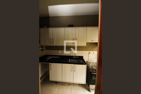 Casa à venda com 174m², 3 quartos e 2 vagas Casa à venda com 174m², 3 quartos e 2 vagasÁrea de Serviço