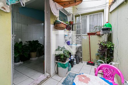 Apartamento à venda com 72m², 2 quartos e 1 vagaÁrea de Serviço