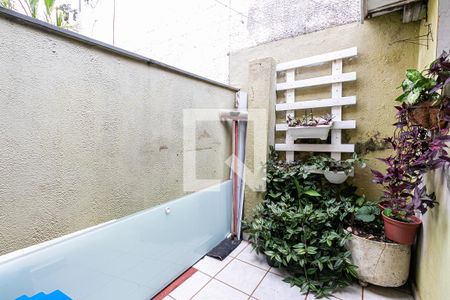 Apartamento à venda com 72m², 2 quartos e 1 vagaÁrea de Serviço