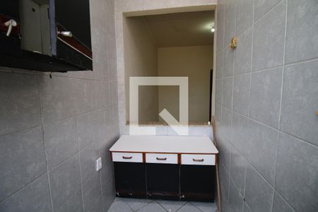 Área de Serviço de apartamento para alugar com 2 quartos, 40m² em Cordovil, Rio de Janeiro