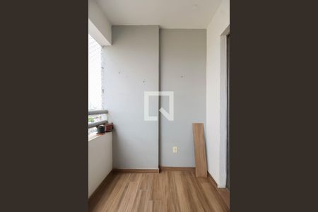 Varanda da Sala de apartamento à venda com 2 quartos, 55m² em Vila Bertioga, São Paulo