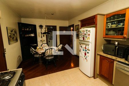 Casa à venda com 495m², 3 quartos e 3 vagasCozinha