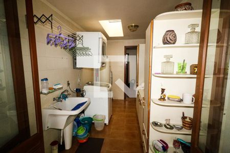 Casa à venda com 495m², 3 quartos e 3 vagasÁrea de Serviço