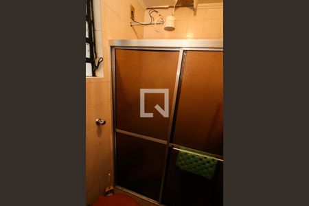 Casa à venda com 495m², 3 quartos e 3 vagasBanheiro de serviço