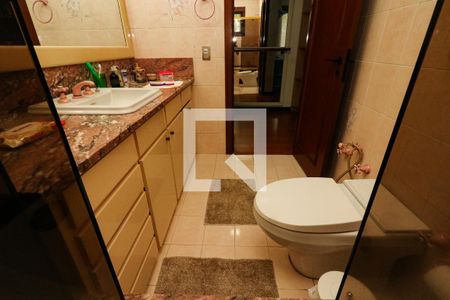 Casa à venda com 495m², 3 quartos e 3 vagasBanheiro da Suíte 2