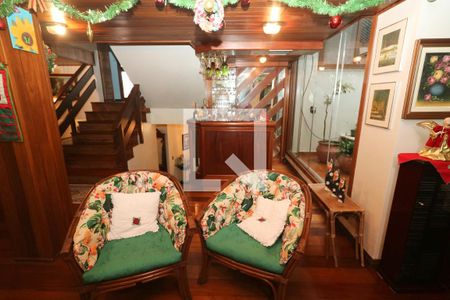 Casa à venda com 495m², 3 quartos e 3 vagasDetalhe Sala - Bar