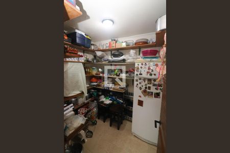 Casa à venda com 495m², 3 quartos e 3 vagasDispensa
