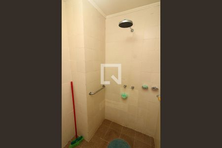 Casa à venda com 495m², 3 quartos e 3 vagasBanheiro da Suíte 1