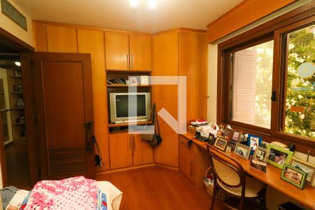 Casa à venda com 495m², 3 quartos e 3 vagasQuarto 