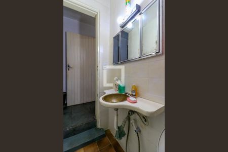 Casa à venda com 170m², 4 quartos e 2 vagasLavabo