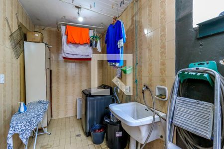 Casa à venda com 170m², 4 quartos e 2 vagasÁrea de Serviço