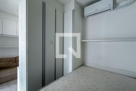 Studio para alugar com 25m², 1 quarto e 1 vaga Studio para alugar com 25m², 1 quarto e 1 vagaQuarto