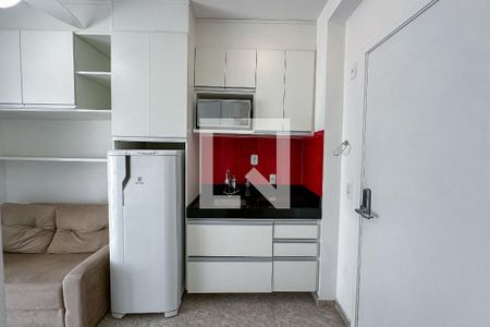 Cozinha de kitnet/studio para alugar com 1 quarto, 25m² em Perdizes, São Paulo