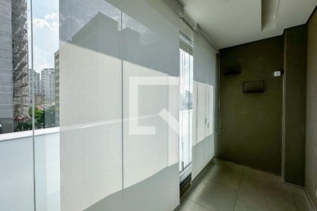 Varanda de kitnet/studio para alugar com 1 quarto, 25m² em Perdizes, São Paulo