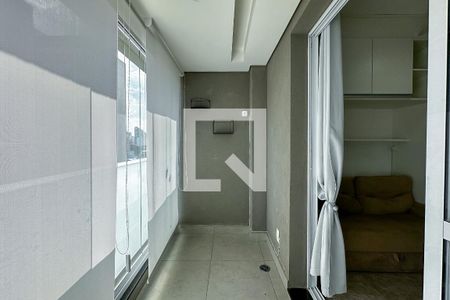 Varanda de kitnet/studio para alugar com 1 quarto, 25m² em Perdizes, São Paulo
