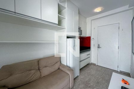 Sala de kitnet/studio para alugar com 1 quarto, 25m² em Perdizes, São Paulo