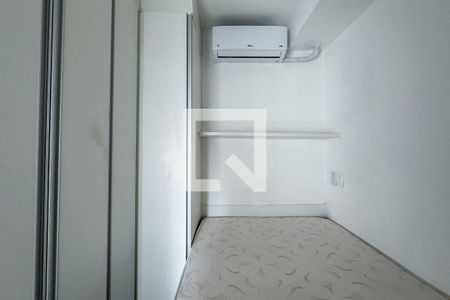 Studio para alugar com 25m², 1 quarto e 1 vaga Studio para alugar com 25m², 1 quarto e 1 vagaQuarto