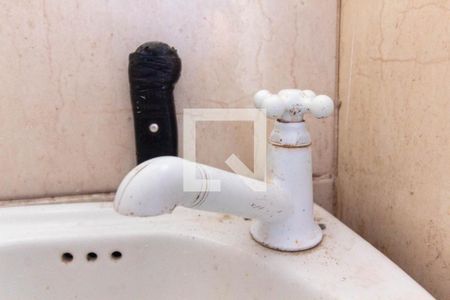 Casa para alugar com 80m², 2 quartos e 1 vagaBanheiro - torneira