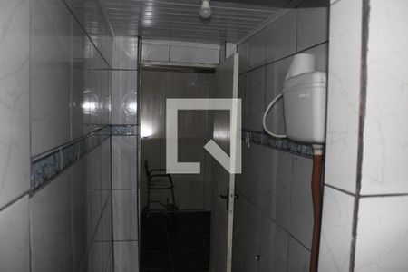 Banheiro da Suíte 1 de casa para alugar com 3 quartos, 100m² em Sumaré, Alvorada