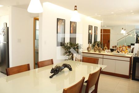 Sala de Jantar de apartamento à venda com 3 quartos, 189m² em Europa, Contagem