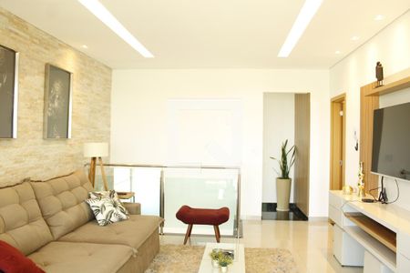Sala de TV de apartamento à venda com 3 quartos, 189m² em Europa, Contagem