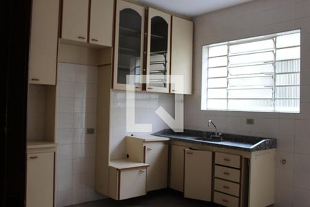 Cozinha de casa para alugar com 2 quartos, 110m² em Vila Anglo Brasileira, São Paulo