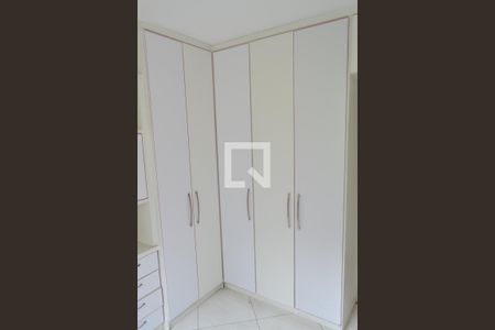 Apartamento à venda com 72m², 3 quartos e 1 vaga Apartamento à venda com 72m², 3 quartos e 1 vagaQuarto 2