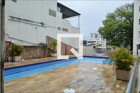 Apartamento à venda com 72m², 3 quartos e 1 vaga Apartamento à venda com 72m², 3 quartos e 1 vagaÁrea comum - Piscina